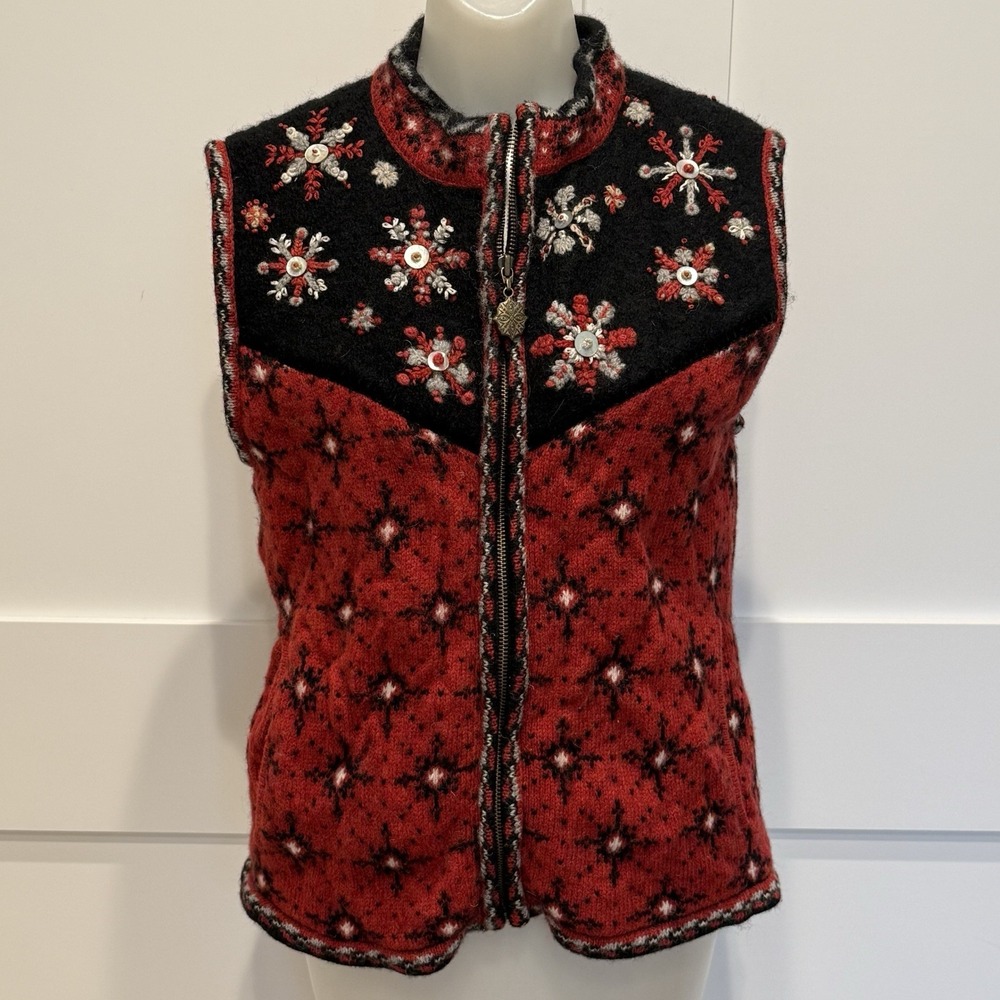 Icelandic Design 100% Wool Embroidered Nordic Red Black Vest Large Outdoors